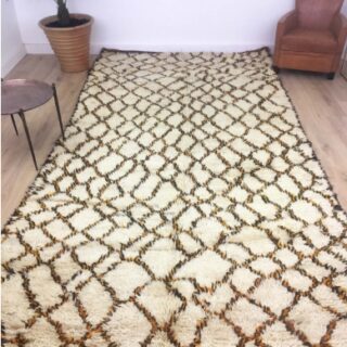 Tapis Marocain Grand tapis Beni Ouarain laine épaisse beige marron et orange 419 x 200